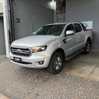 FORD RANGER 2.2 XLS 4X4 CD 16V DIESEL 4P AUTOMÁTICO